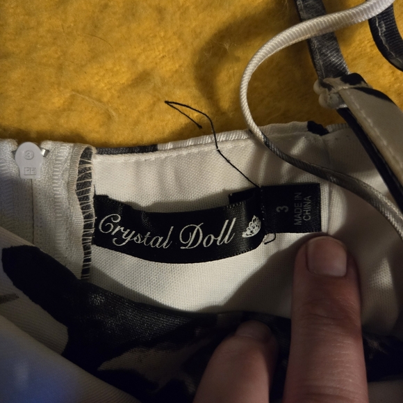 Dress - Picture 4 of 6